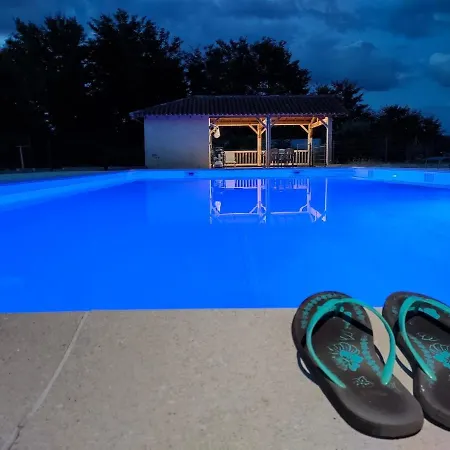 Campagne Au Jardin De Pages Piscine Waouh Calme Et Confort